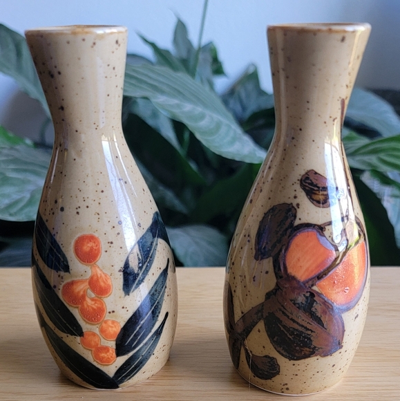 handcrafted Other - Handcrafted Ceramic Vases with Floral Design